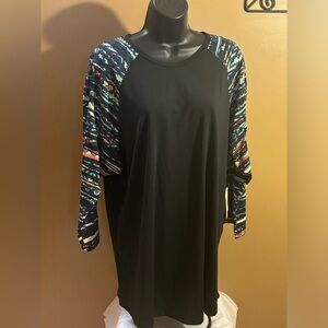 Lularoe Randy Baseball Tee 3XL